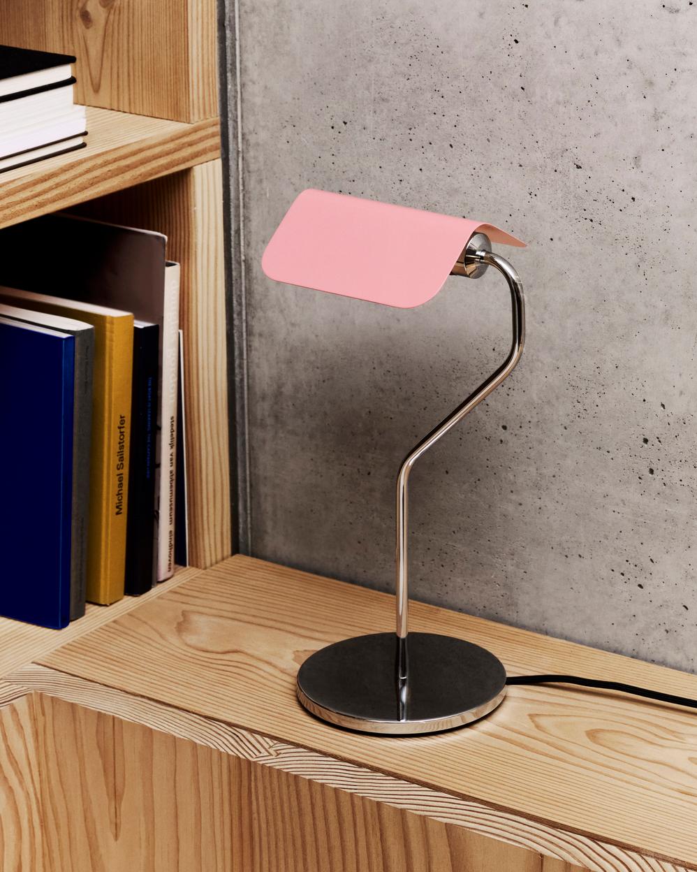 Apex Table Lamp – HAY BERLIN